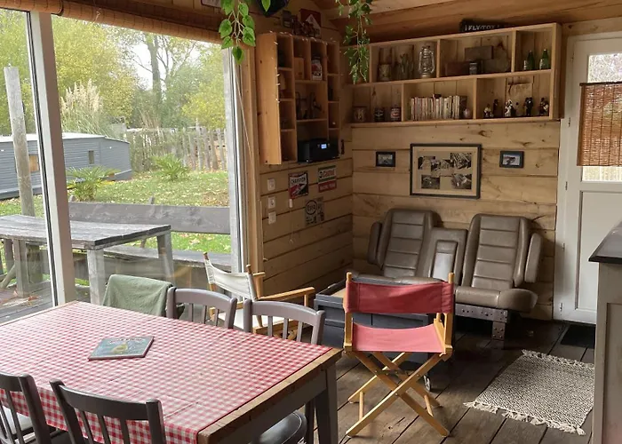 Au Bord D'un Etang * Brissac-Quincé